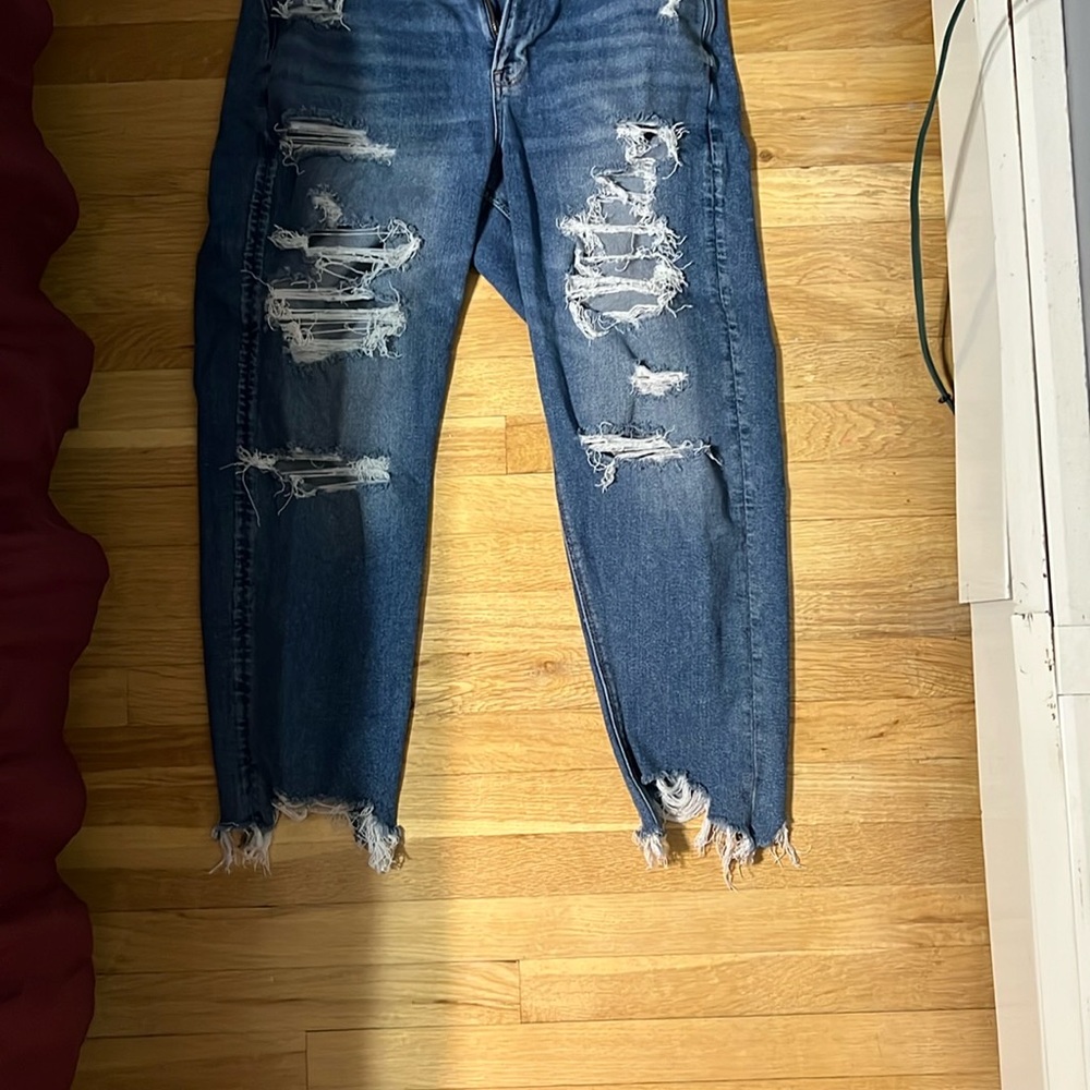 American Eagle Outfitters Blue Mom Jeans Distressed